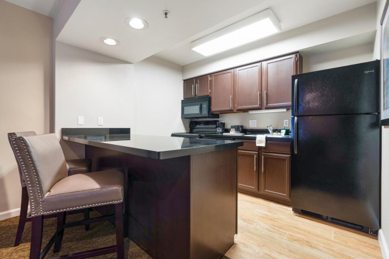 Chase Suites Brea-Fullerton - North Orange County Esterno foto