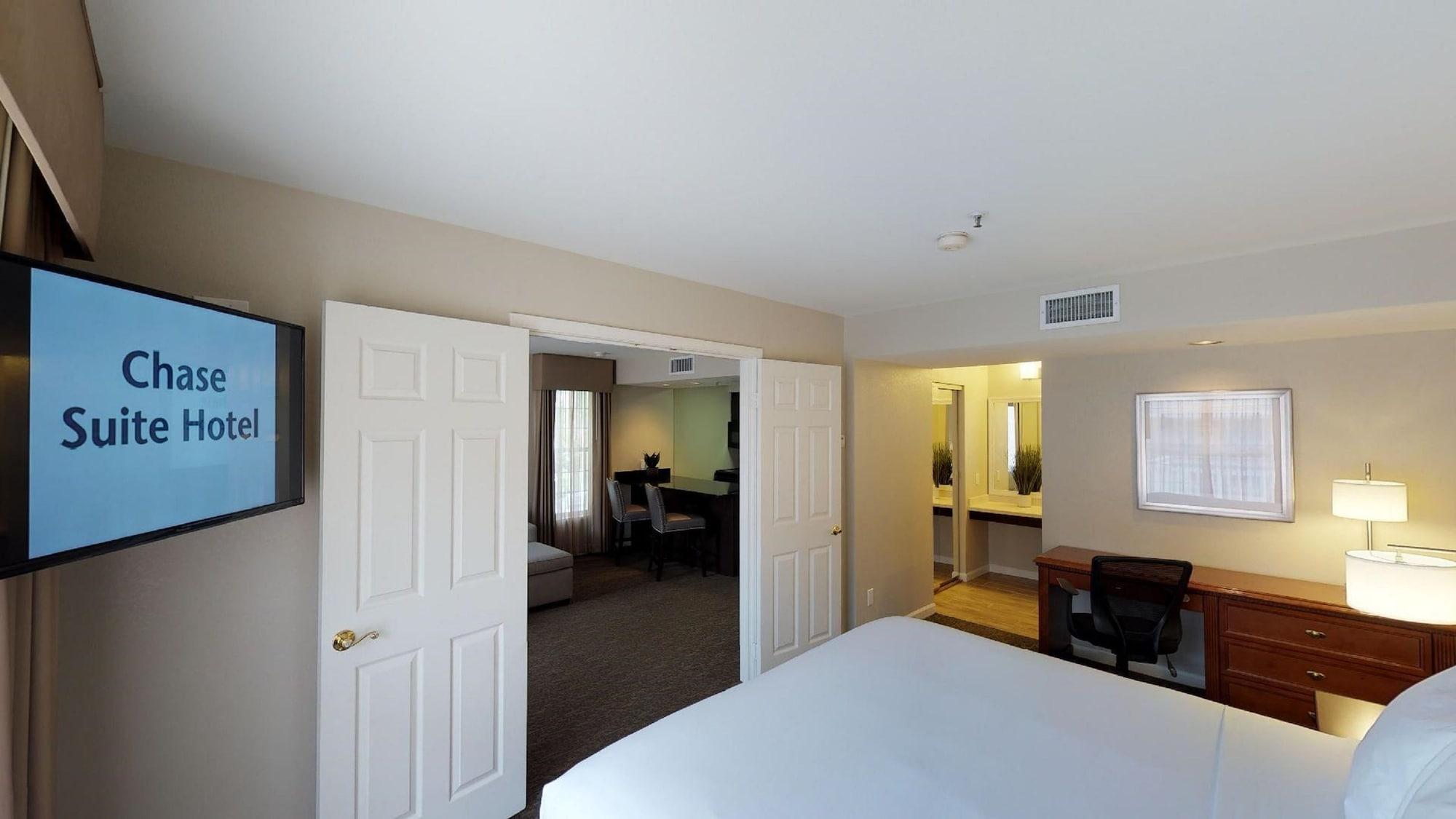 Chase Suites Brea-Fullerton - North Orange County Esterno foto