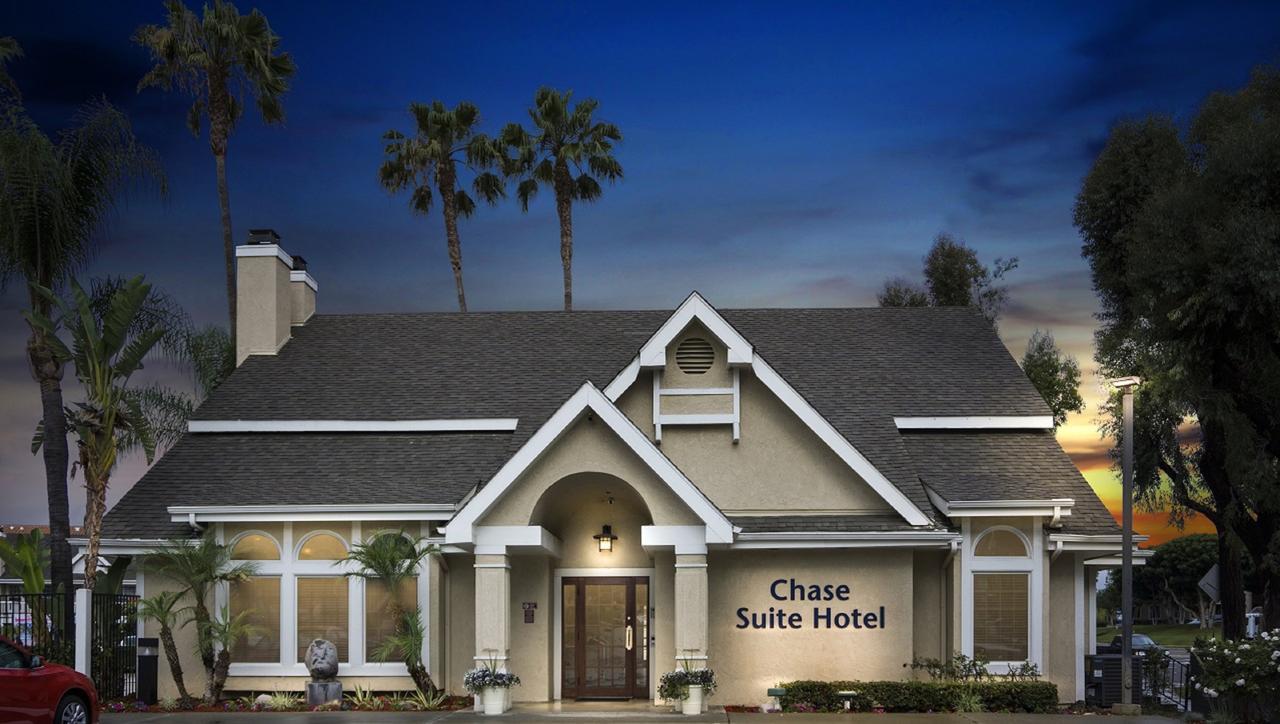 Chase Suites Brea-Fullerton - North Orange County Esterno foto