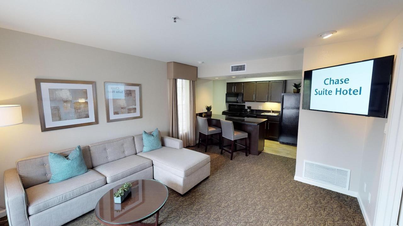 Chase Suites Brea-Fullerton - North Orange County Esterno foto