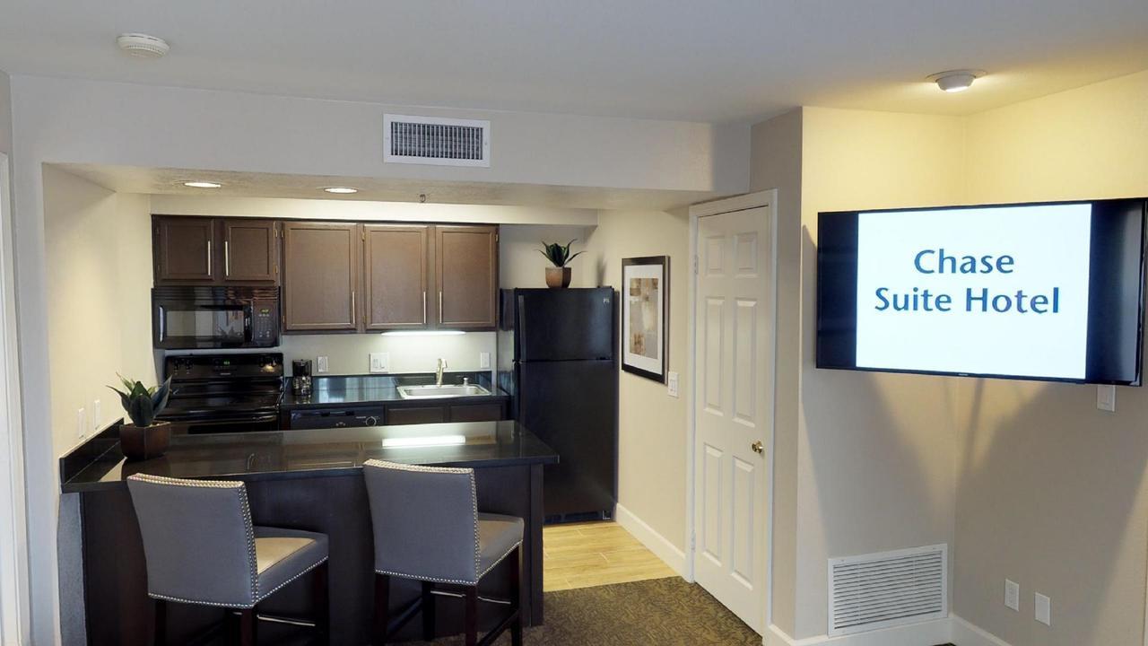 Chase Suites Brea-Fullerton - North Orange County Esterno foto