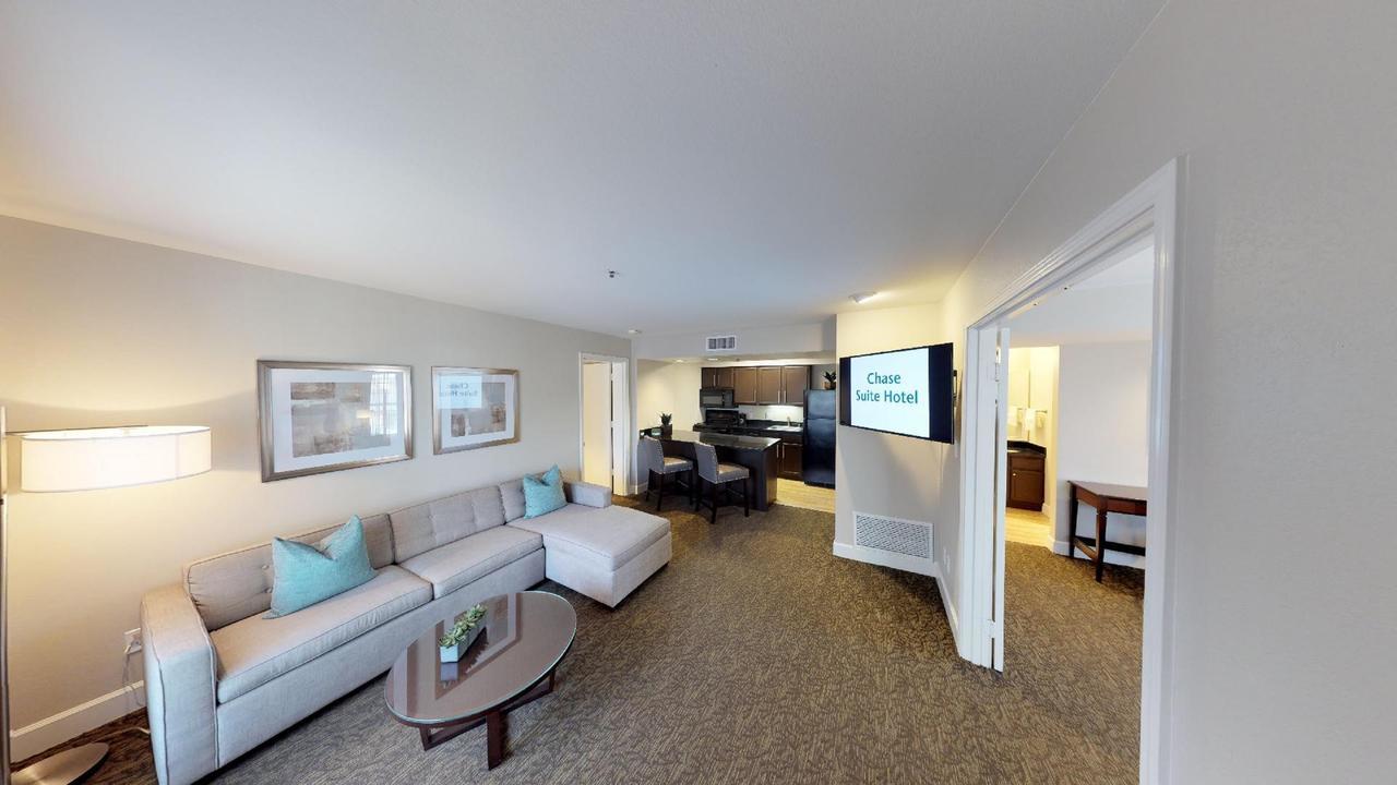 Chase Suites Brea-Fullerton - North Orange County Esterno foto